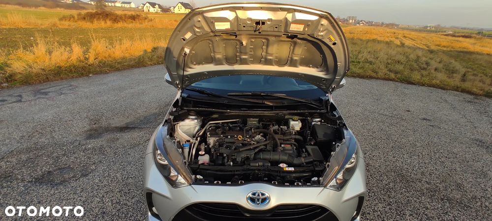 Toyota Yaris Hybrid 1.5 Comfort - 13
