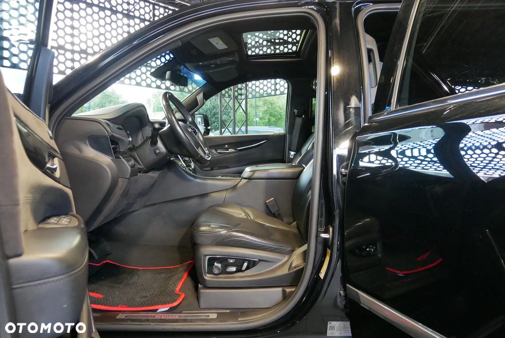 Cadillac Escalade 6.2 V8 ESV Platinum - 8