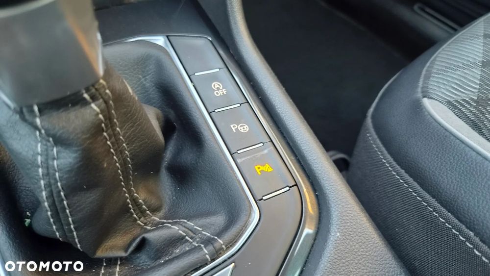 Volkswagen Tiguan 2.0 TDI SCR 4Mot R-Line DSG - 18