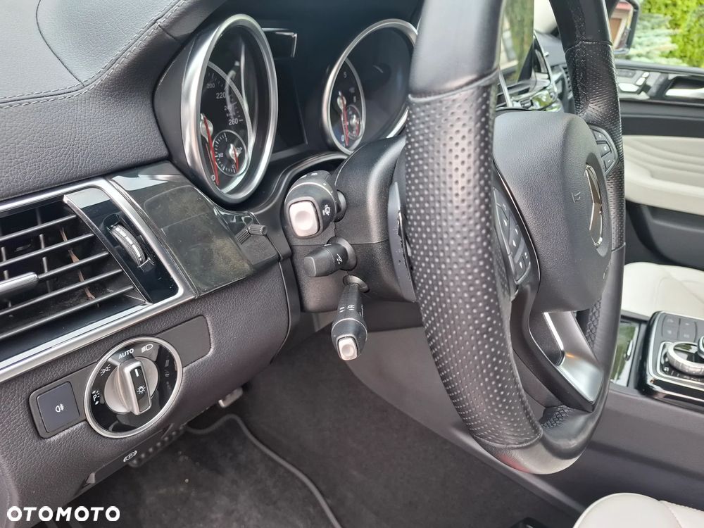 Mercedes-Benz GLE Coupe 350 d 4-Matic - 11