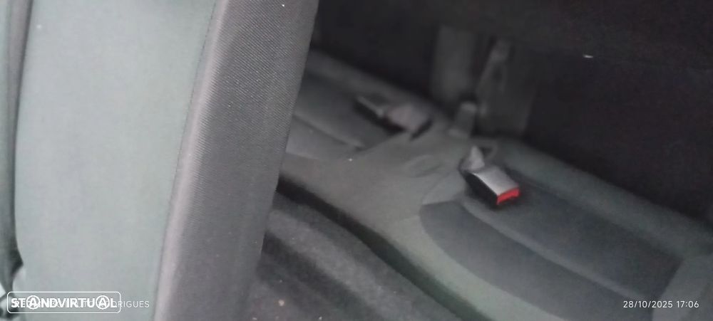 Nissan Qashqai +2 1.6 dCi Tekna Premium 18 - 17