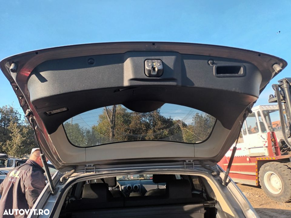 Dezmembrari  Nissan ROGUE S35  2007  > 2015 2.5 i Benzina - 7