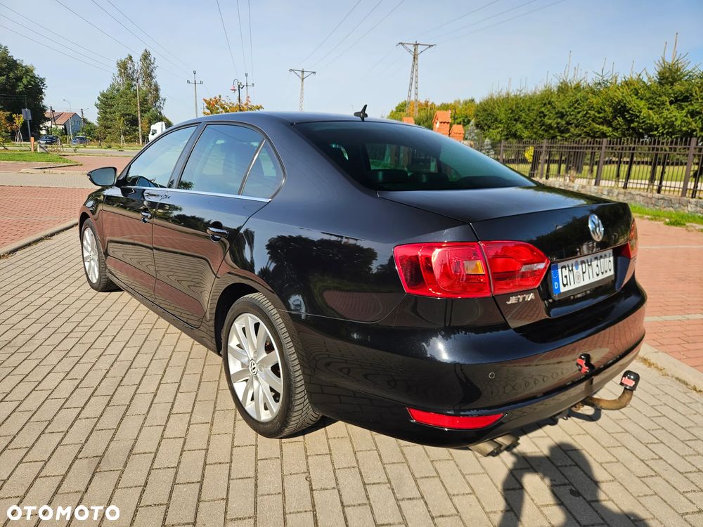 Volkswagen Jetta 1.4 TSI Comfortline - 5