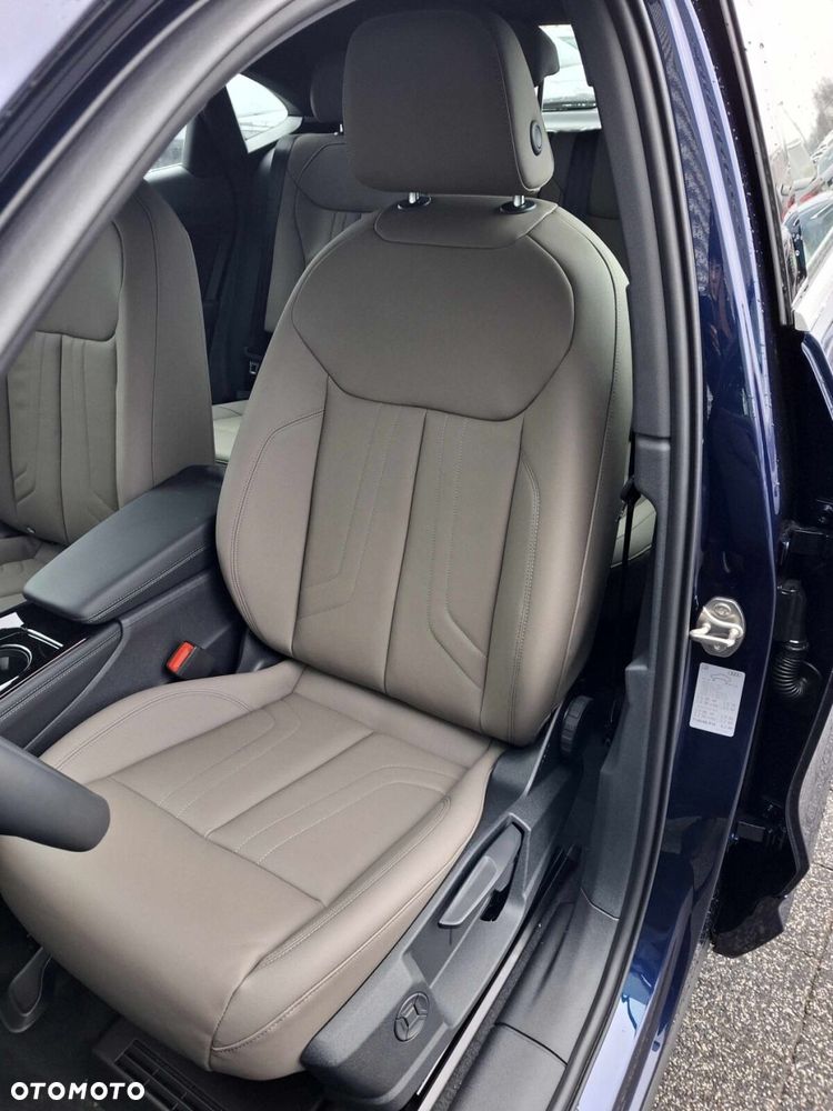 Audi Q3 Sportback - 11