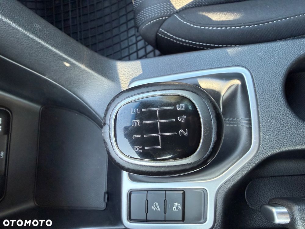 Kia Sportage 1.6 CRDI 2WD SPIRIT - 28