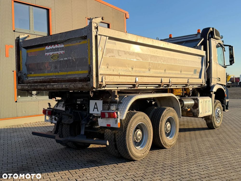 Mercedes-Benz AROCS 3345 6x6 WYWROTKA TRÓJSTRONNA Z BORDMATIKIEM - 5