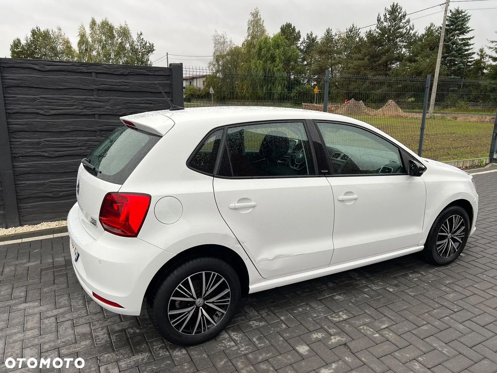Volkswagen Polo 1.2 TSI Blue Motion Technology Allstar - 38