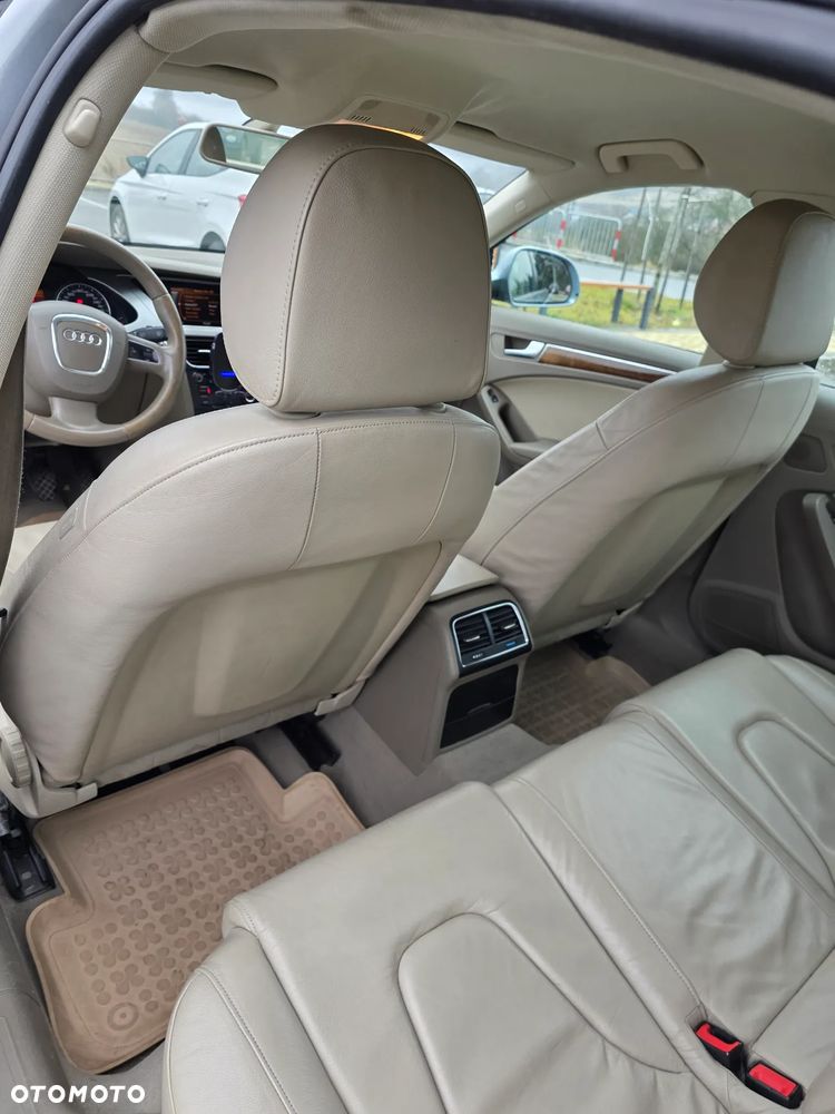 Audi A4 Limousine 2.0 TFSI Quattro - 11