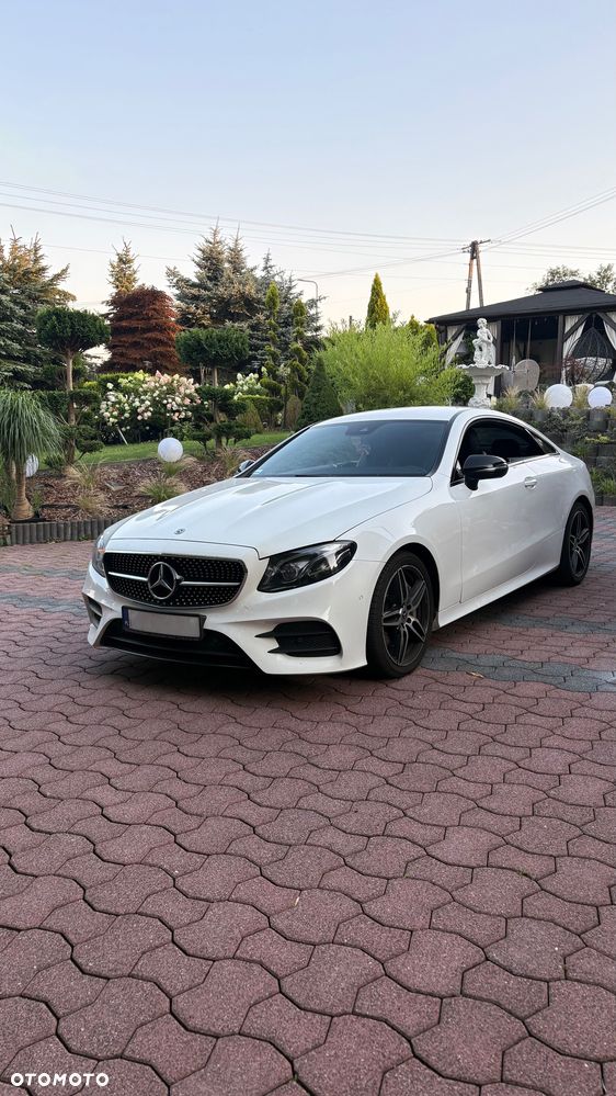 Mercedes-Benz Klasa E 300 9G-TRONIC - 5