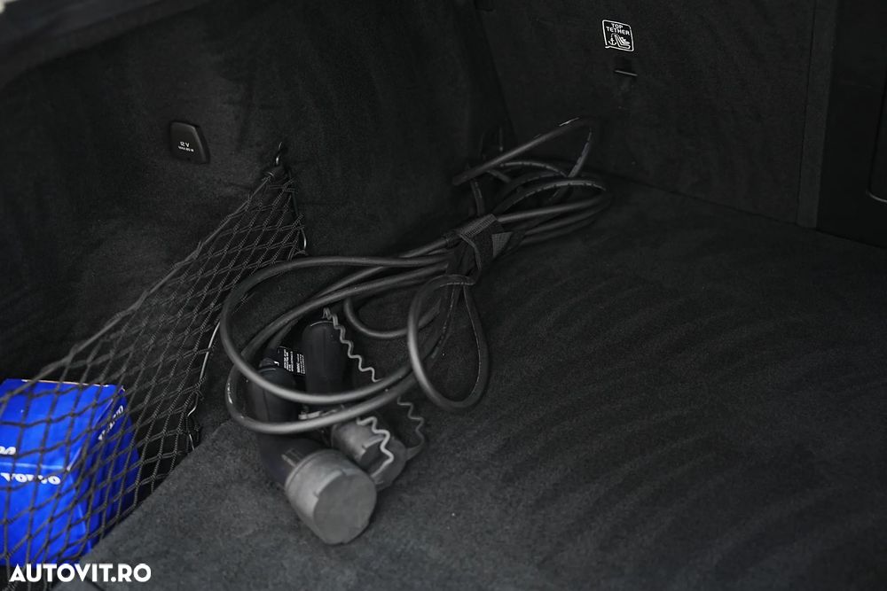 Volvo XC 60 Recharge T6 Twin Engine eAWD Inscription Expression - 40