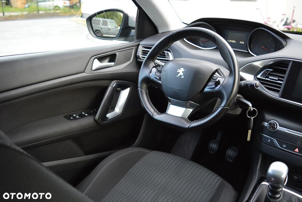 Peugeot 308 e-HDi 115 Stop & Start Niveau 2 Business-Line - 19