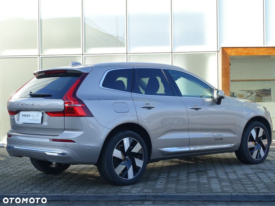 Volvo XC 60 - 8