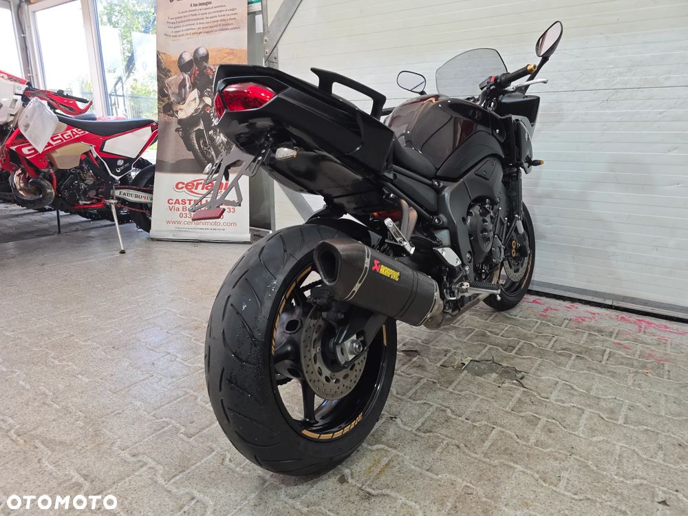 Yamaha FZ - 20
