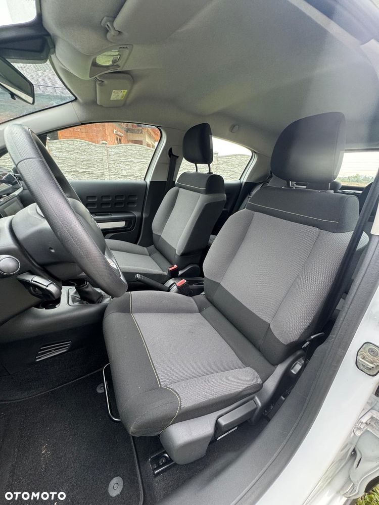 Citroën C3 Pure Tech 82 FEEL - 14