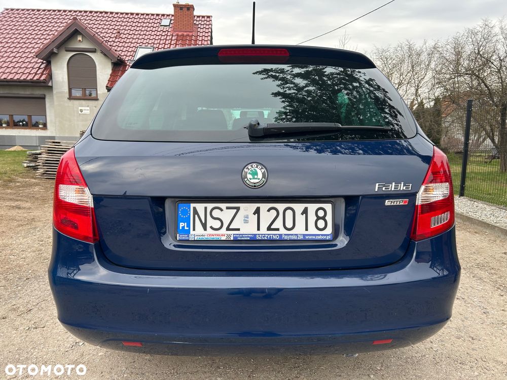 Skoda Fabia 1.2 HTP Active - 10