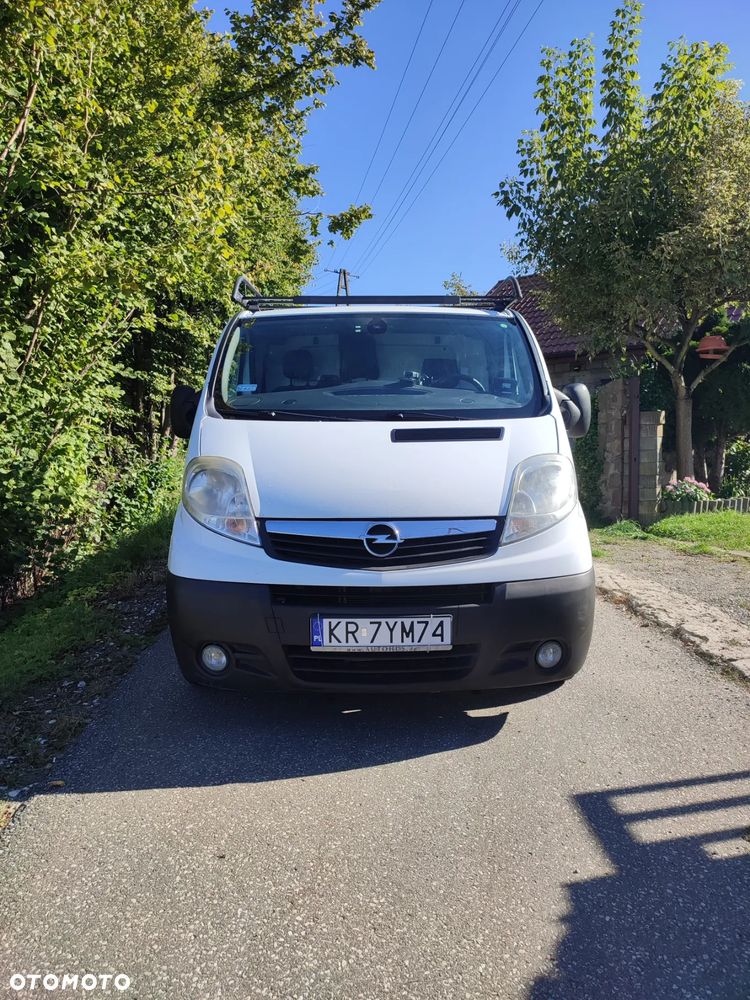 Opel Vivaro - 2