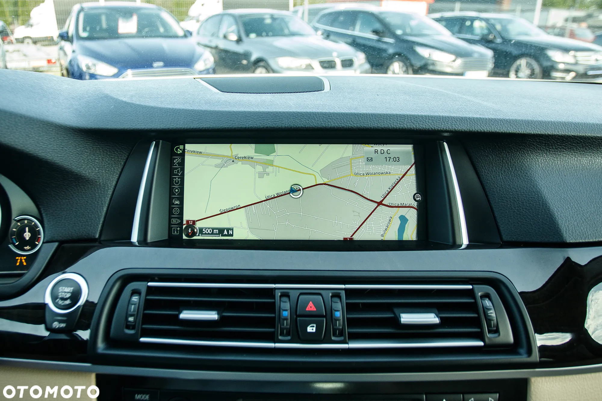 BMW Seria 5 535d xDrive Touring Luxury Line - 28