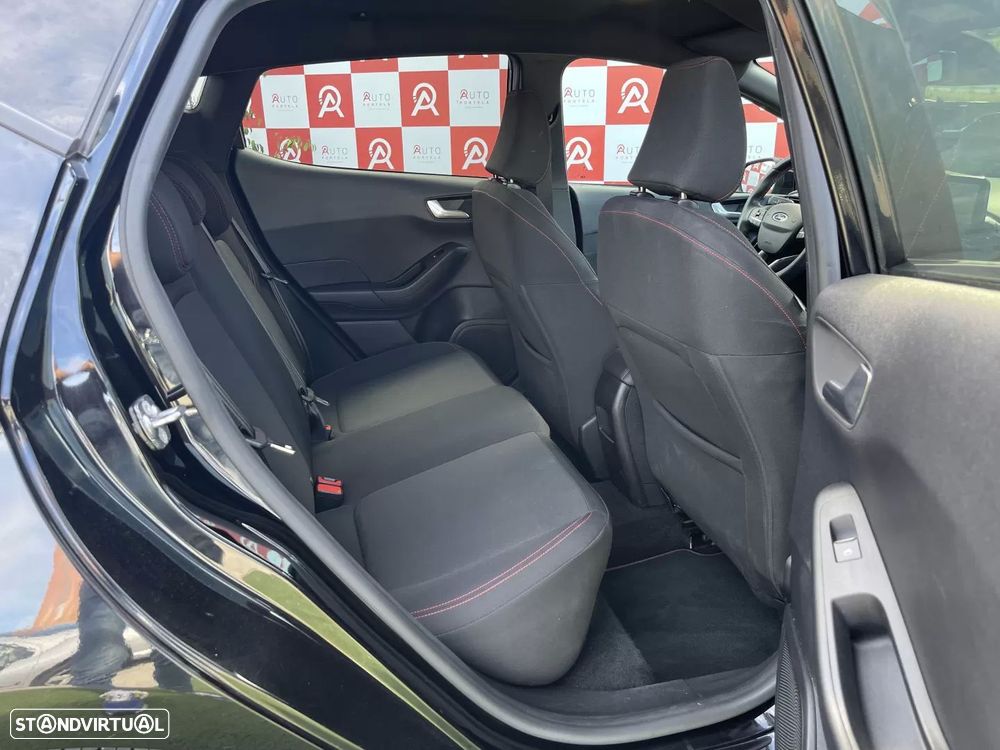 Ford Fiesta 1.0 EcoBoost ST-Line - 28
