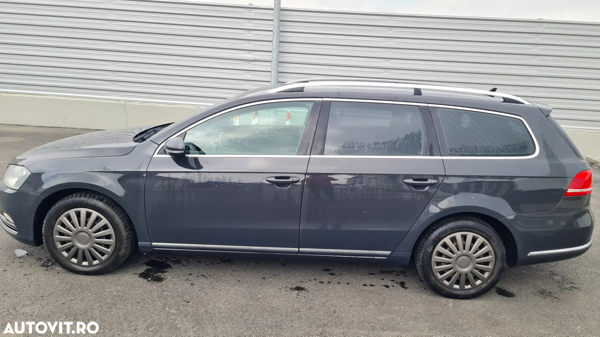 Volkswagen Passat Variant 2.0 TDI 4Motion DSG BlueMotion Tech Comfortline - 2