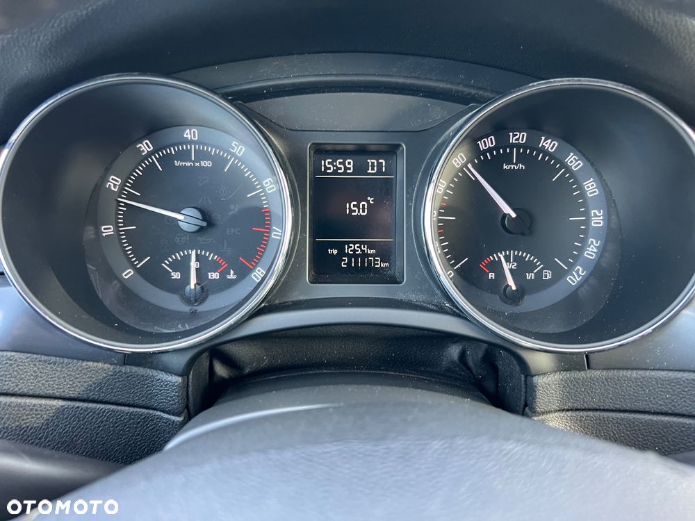 Skoda Superb 1.8 TSI Elegance DSG - 21