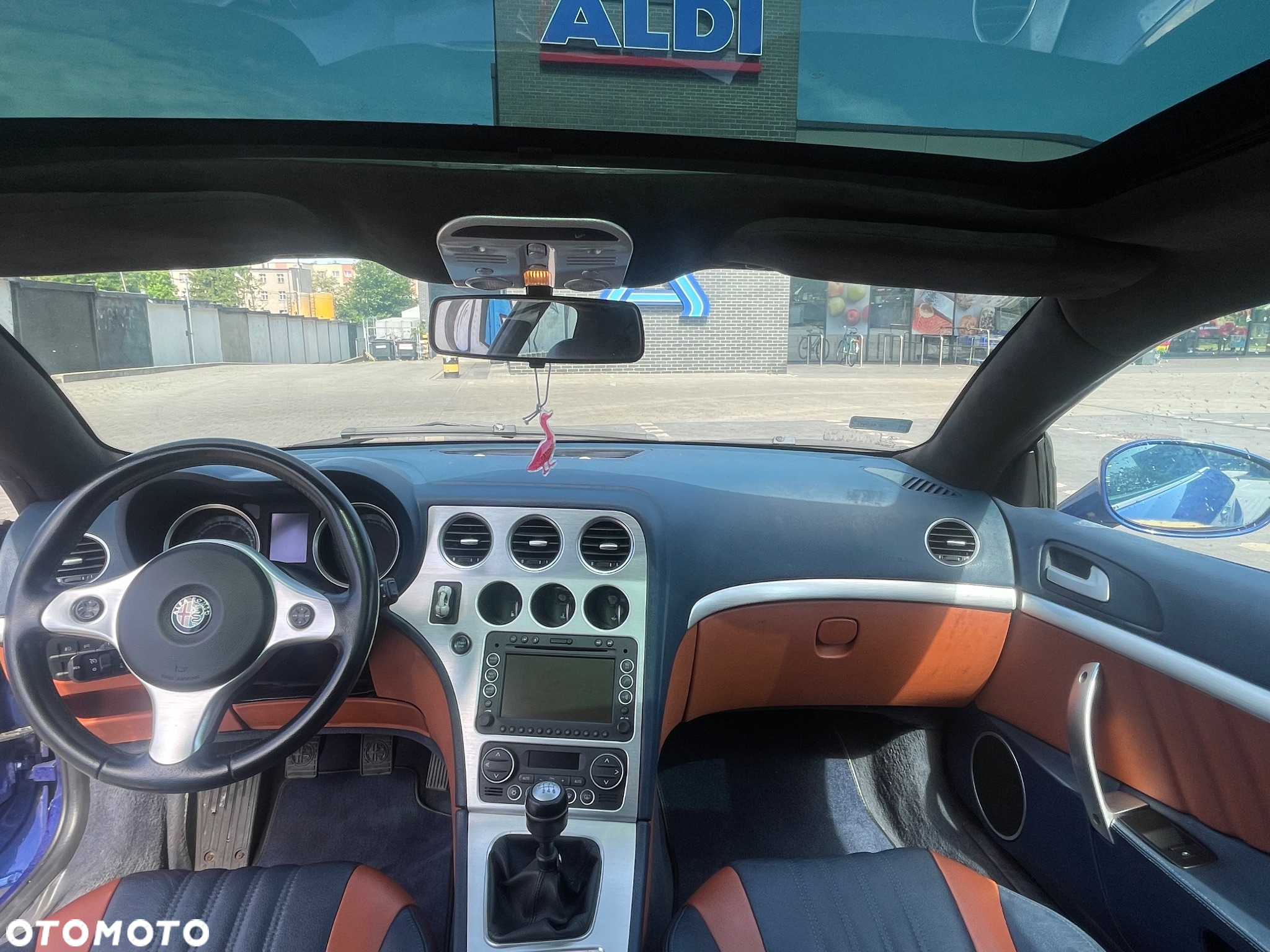 Alfa Romeo Brera 2.2JTS Sky View - 11