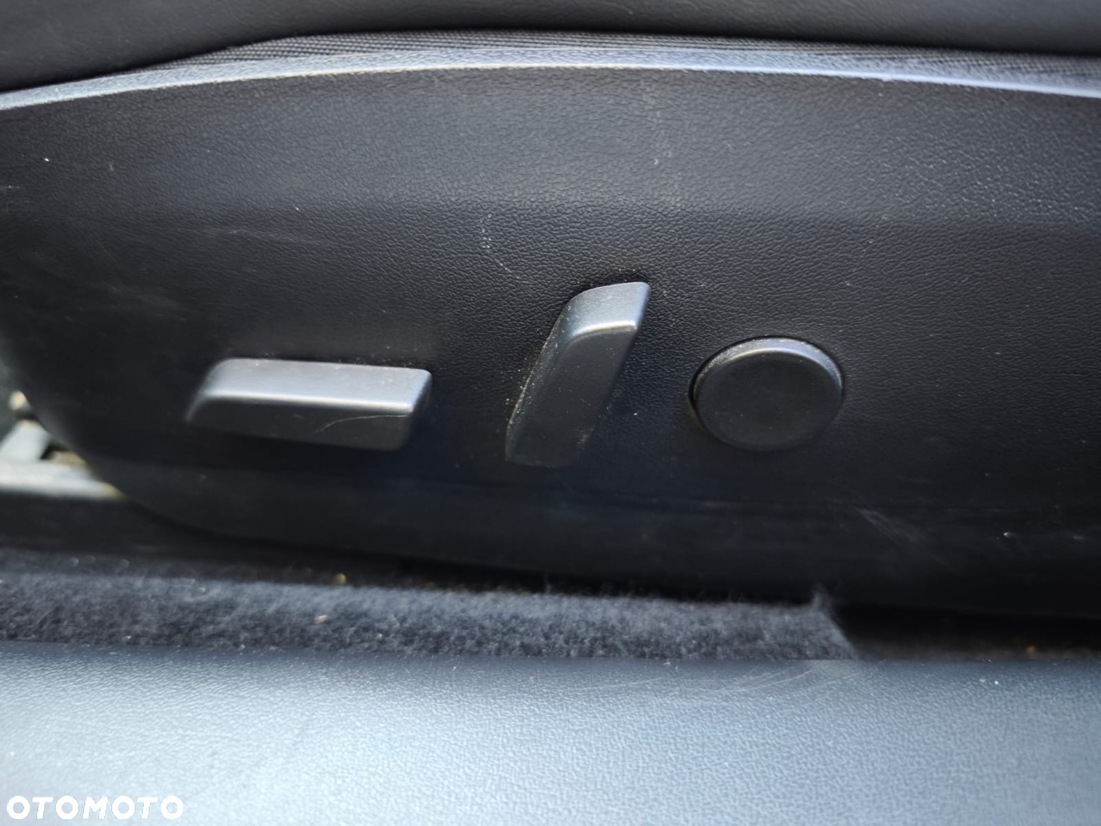 Tesla Model 3 Standard Reichweite Plus Hinterradantrieb - 29
