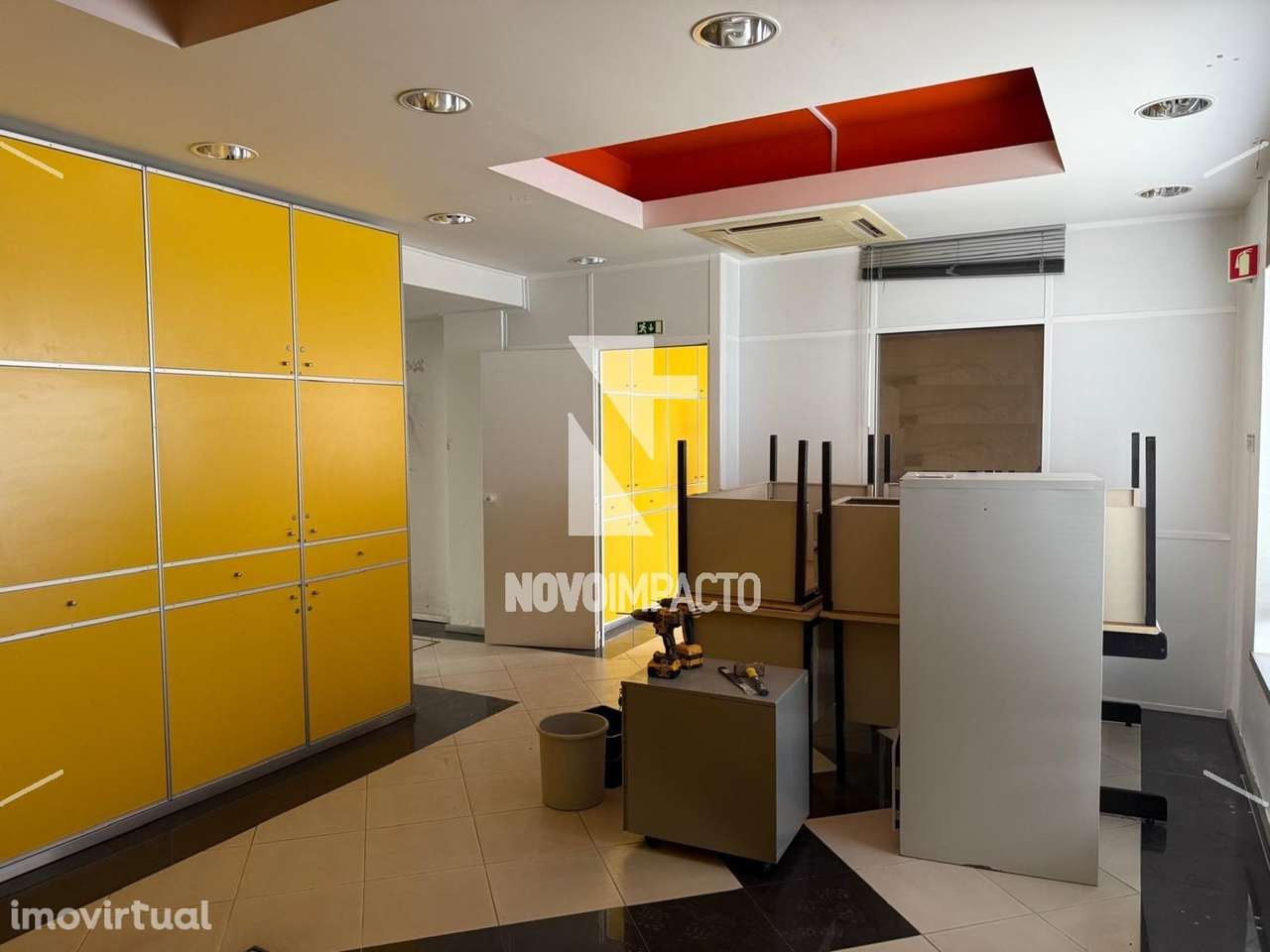 Loja com potencial para habitação no centro do Montijo | 89 m² | 2... - Grande imagem: 3/5