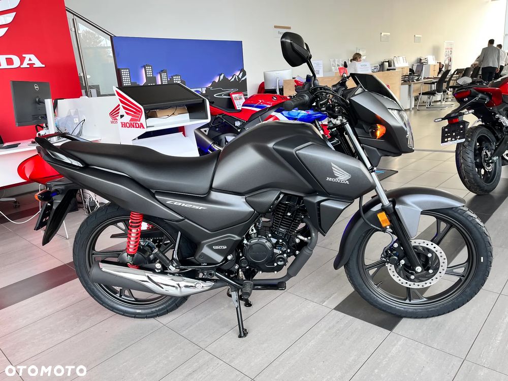 Honda CB - 2