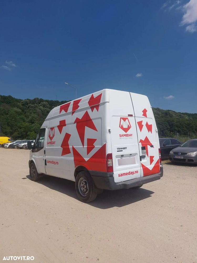 Ford Transit - 4