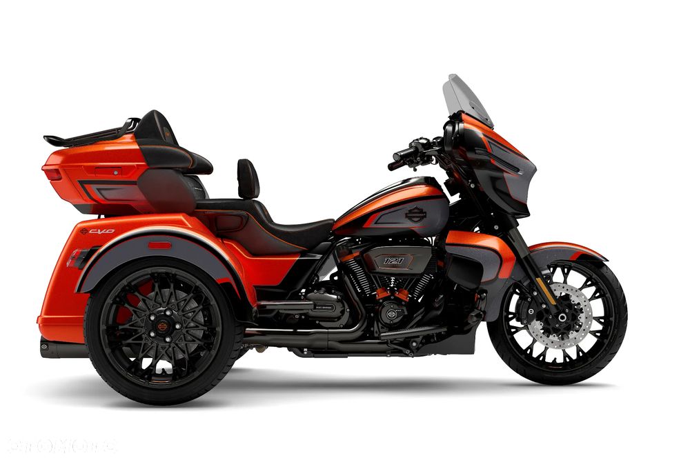 Harley-Davidson Street Glide Trike - 7