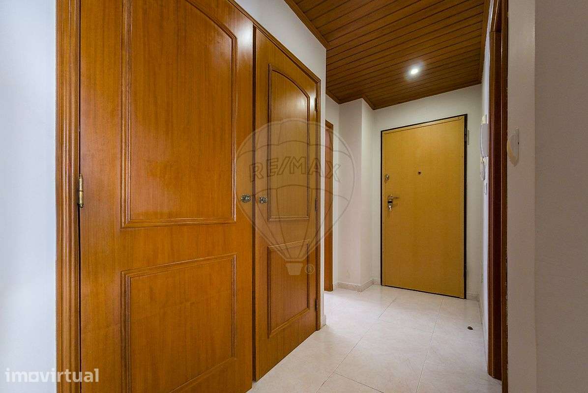 Apartamento T2 para arrendamento - Grande imagem: 3/19