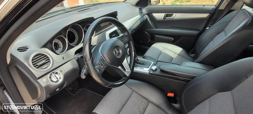 Mercedes-Benz C 220 CDi Avantgarde Aut. - 12