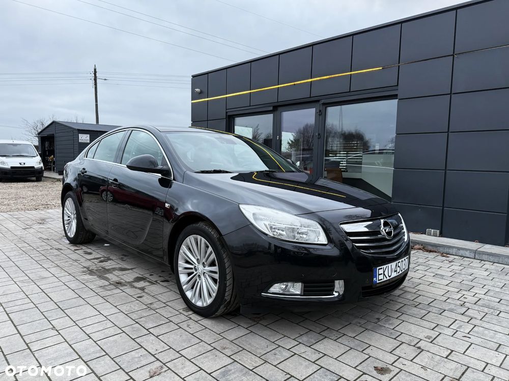 Opel Insignia - 11