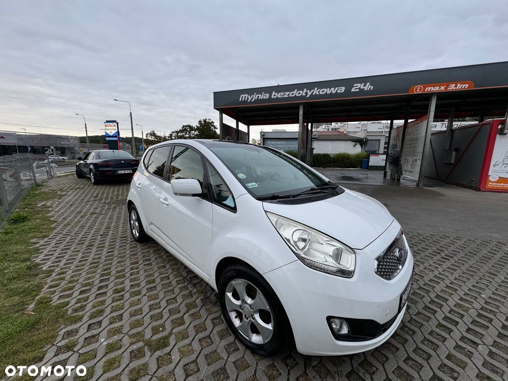 Kia Venga 1.6 CRDi XL - 1