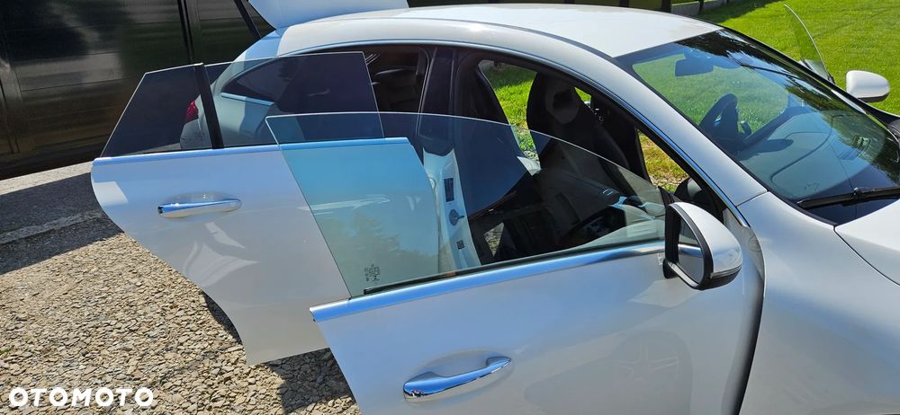 Mercedes-Benz CLA 200 AMG Line 7G-DCT - 11