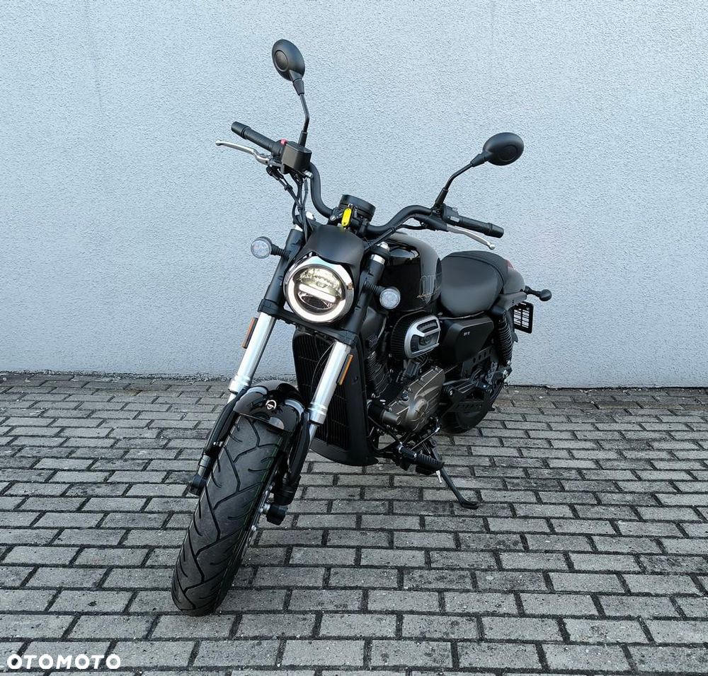 QJMOTOR SRV 125V - 7