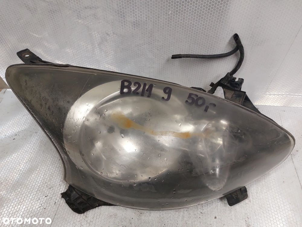 .  LAMPA PRZOD PRZEDNIA PRAWA TOYOTA AYGO 1 - 1
