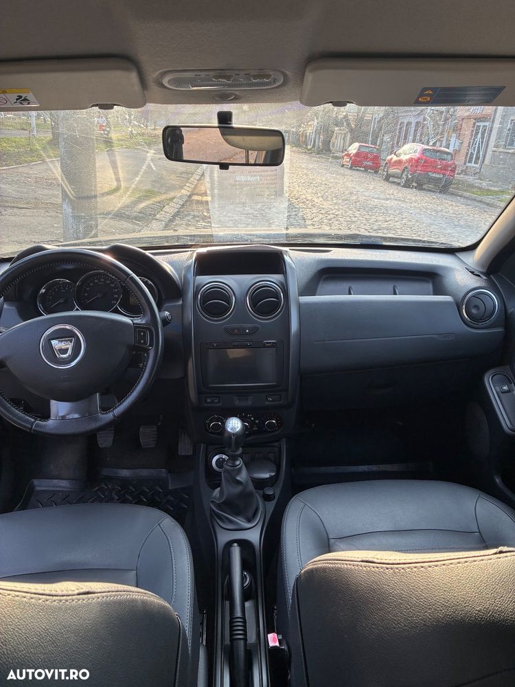 Dacia Duster 1.5 dCi 4x4 Prestige - 9
