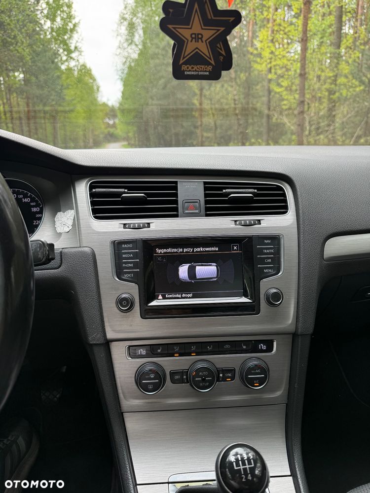 Volkswagen Golf 1.6 TDI BMT Highline - 10