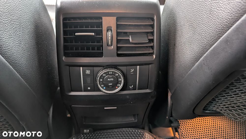 Mercedes-Benz ML - 25