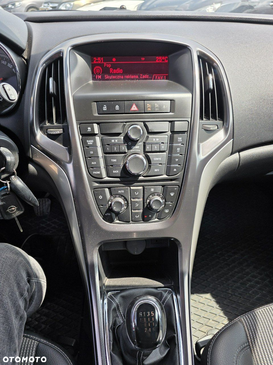 Opel Astra 1.4 Turbo Cosmo - 21