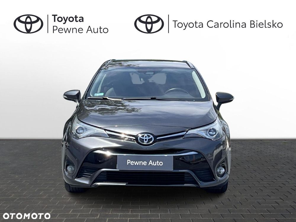 Toyota Avensis - 5