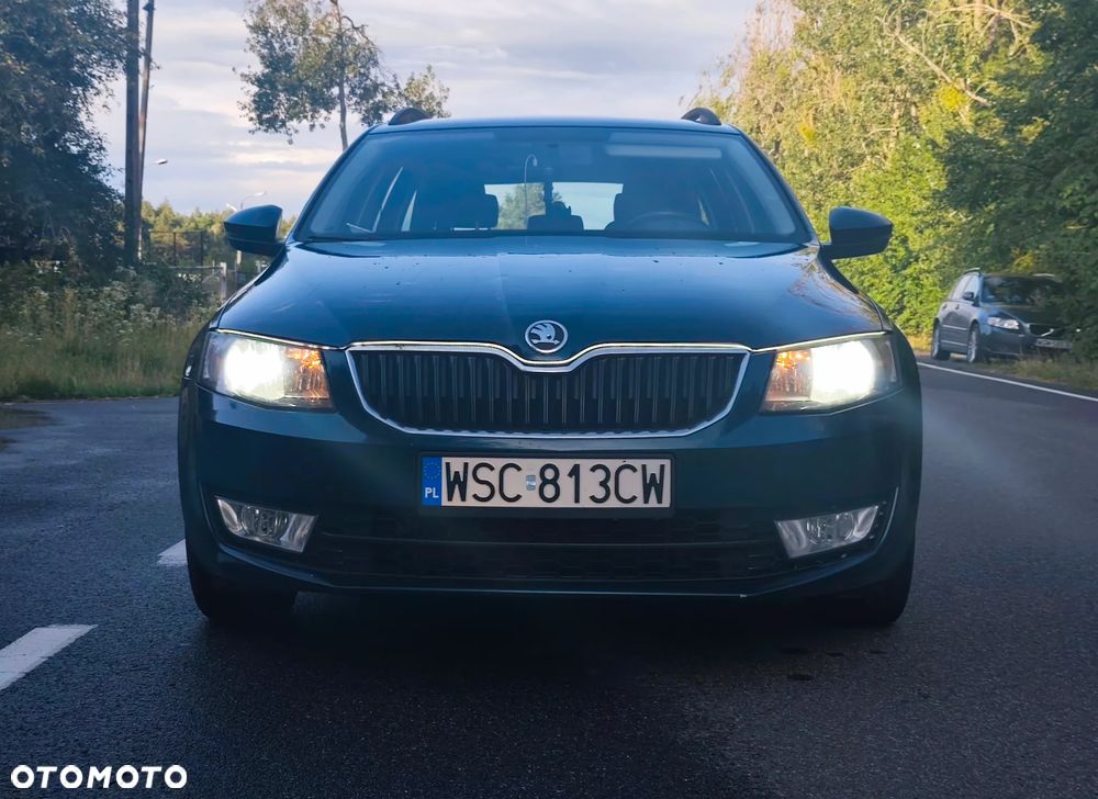 Skoda Octavia 1.4 TSI Ambition - 6