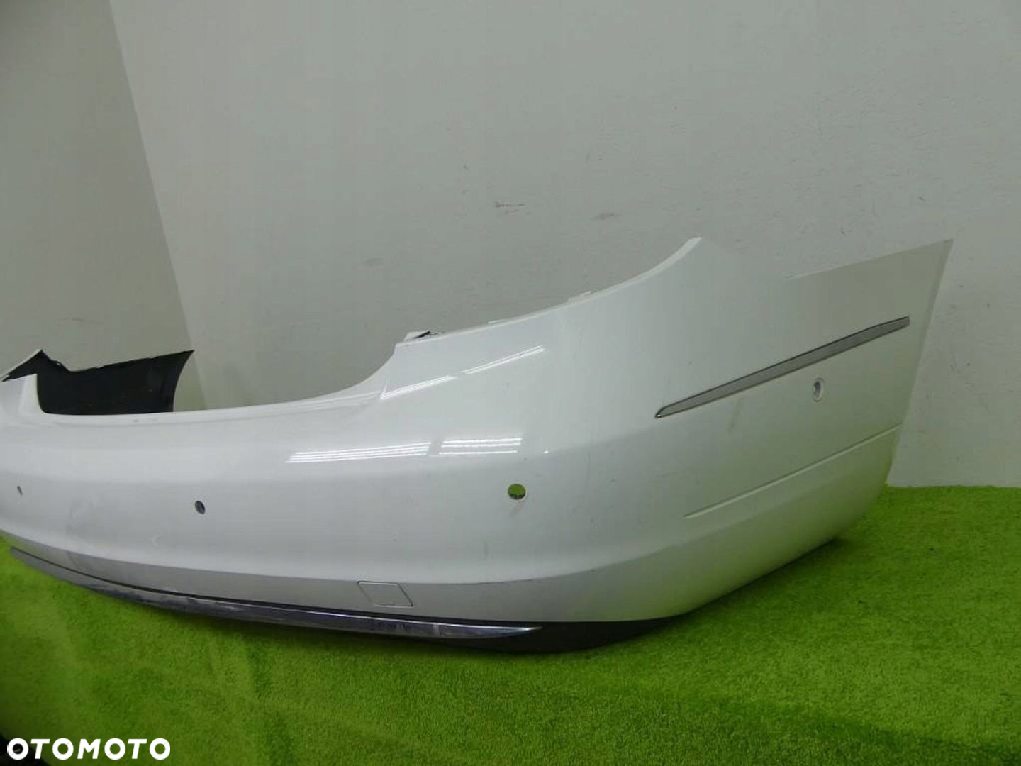 Zderzak tył Tylny Mercedes E W207 Coupe Cabrio Lift 13r- Chrom - 2