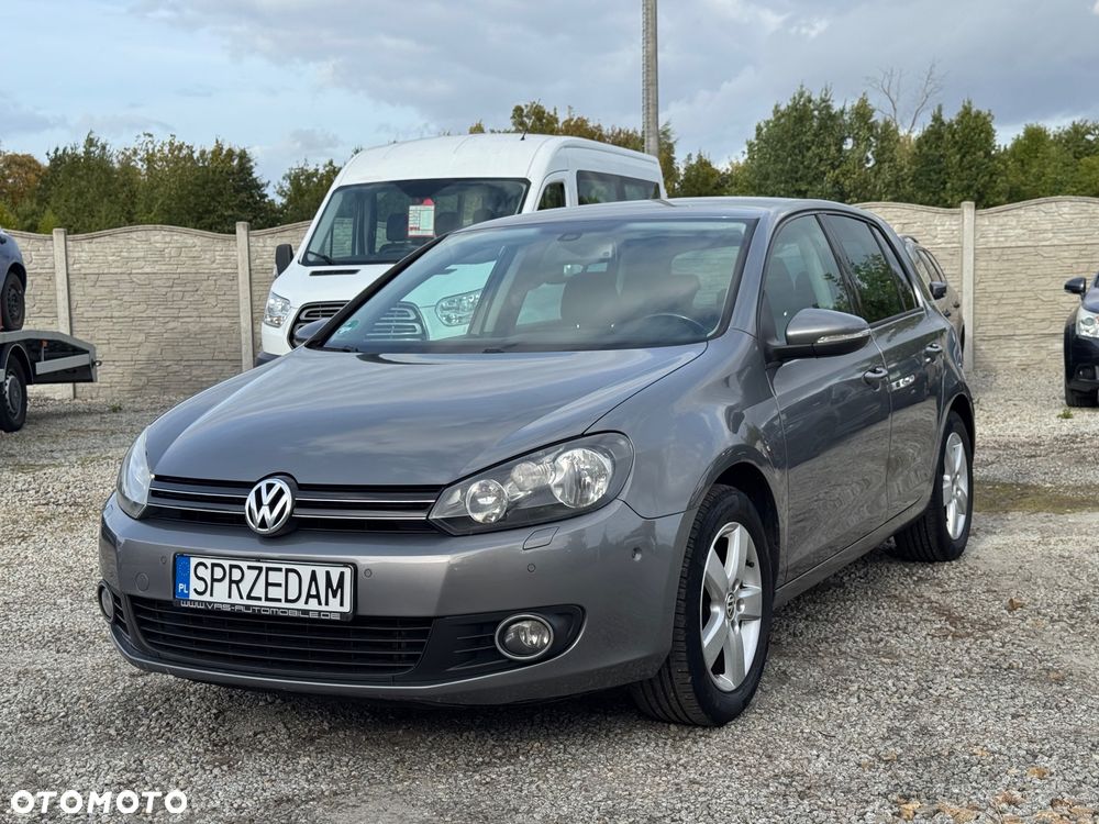 Volkswagen Golf 2011 photo 2