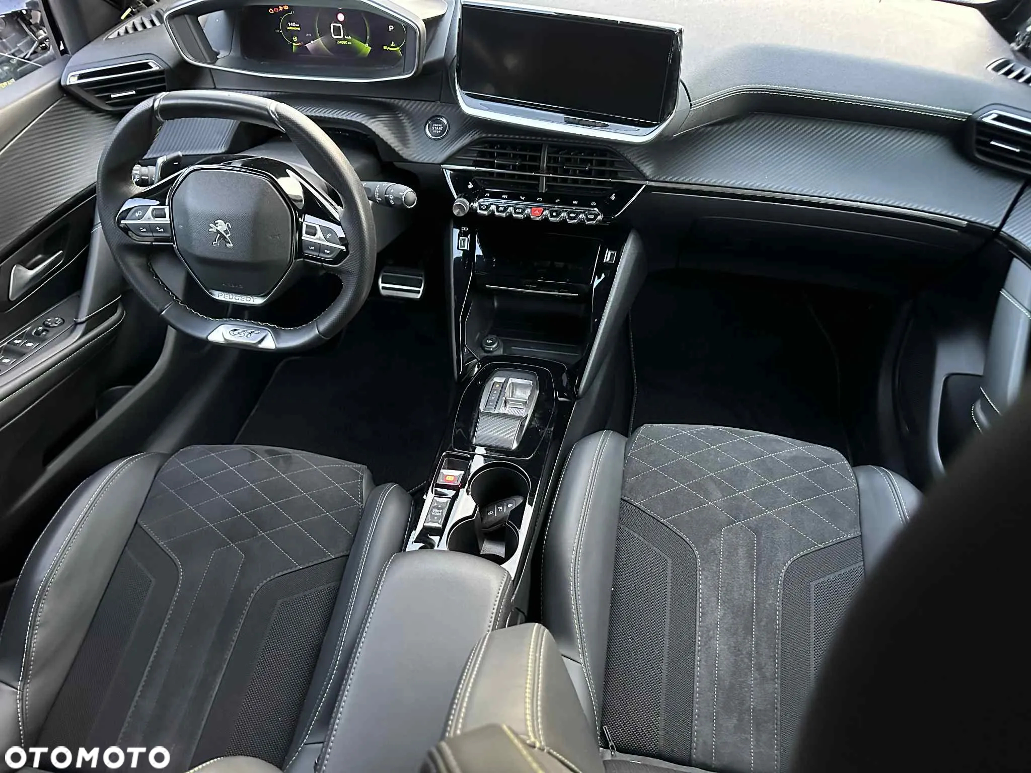 Peugeot 208 PureTech 100 EAT8 GT - 9