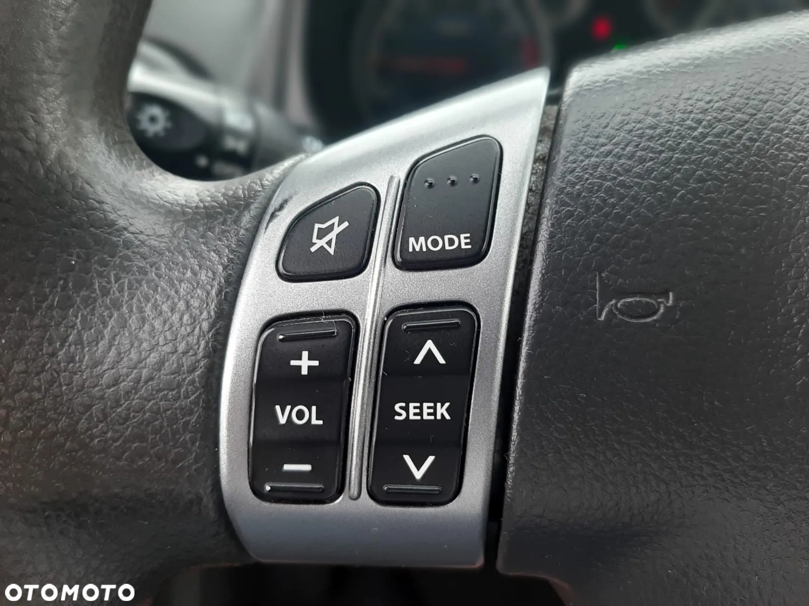 Suzuki SX4 1.6 Comfort Plus 4WD - 25