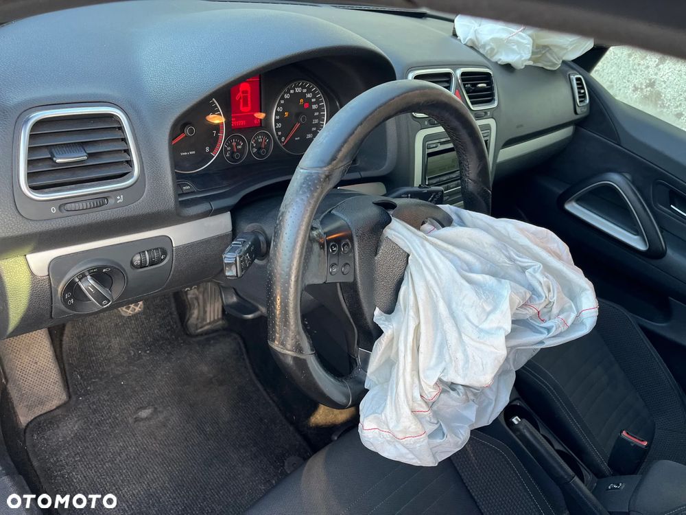 Volkswagen Scirocco - 13