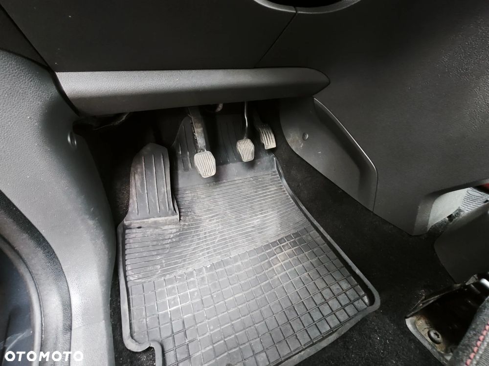Ford Focus C-Max - 15