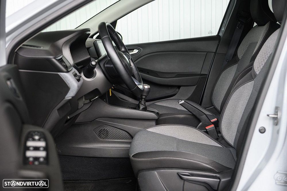 Renault Clio 1.5 Blue dCi Evolution - 31